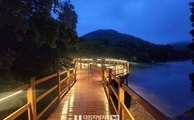 군산시, 월명공원 수변데크 새 단장