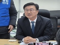 유의식 완주군의회의장, 내 목을 쳐라 완주는 못 내준다