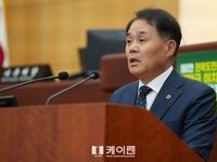 전북자치도의회 이병철 의원, 전국 최초!  디지털교과서 활용 조례안 발의, 미래 교육 선도