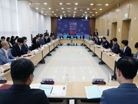 17조 원 규모 블루엔진 충남, 순항 