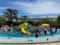 한여름 무더위 날려 줄 공원 물놀이장